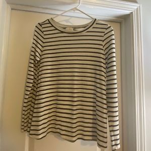 Black & white striped long sleeve shirt